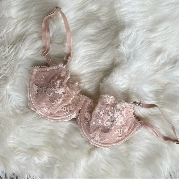 Velour Victoria’s Secret Bra - Picture 4 of 9